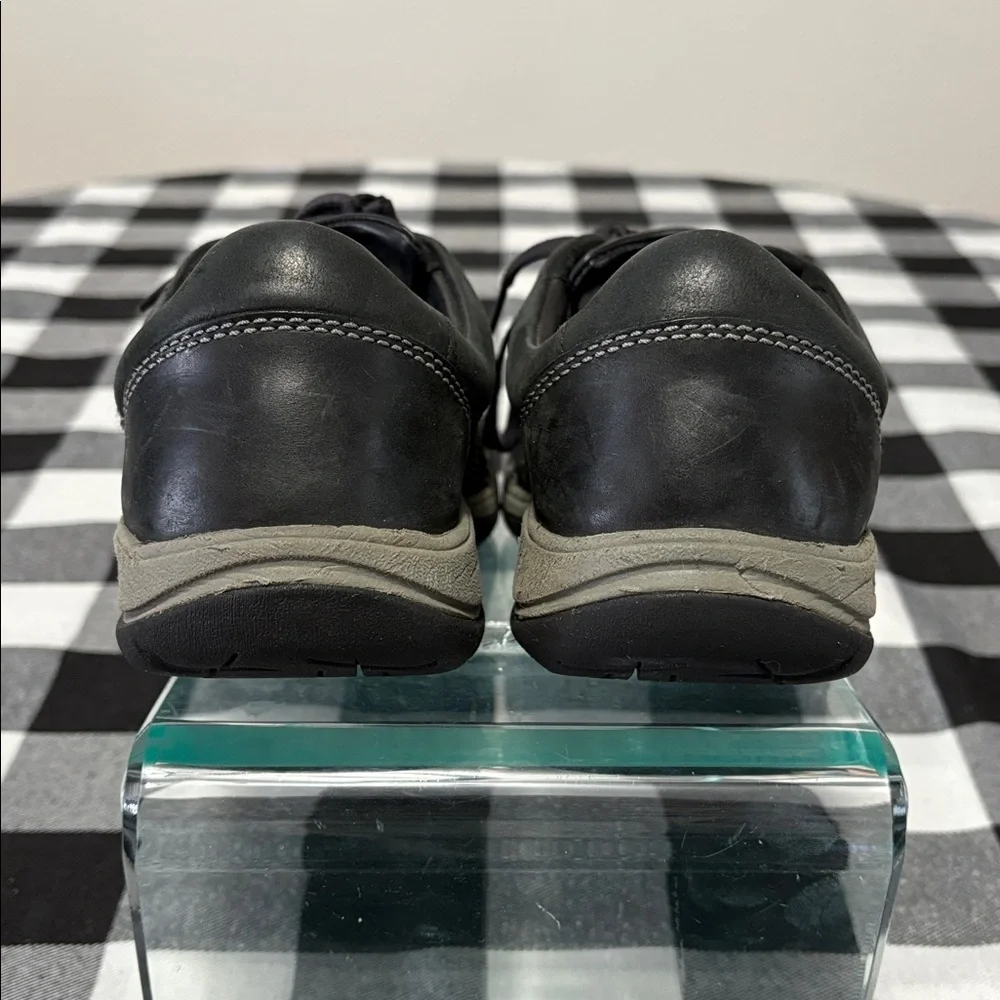 Keen Black Leather Lace Up Shoes Women's Size 7.5 Comfy Flats